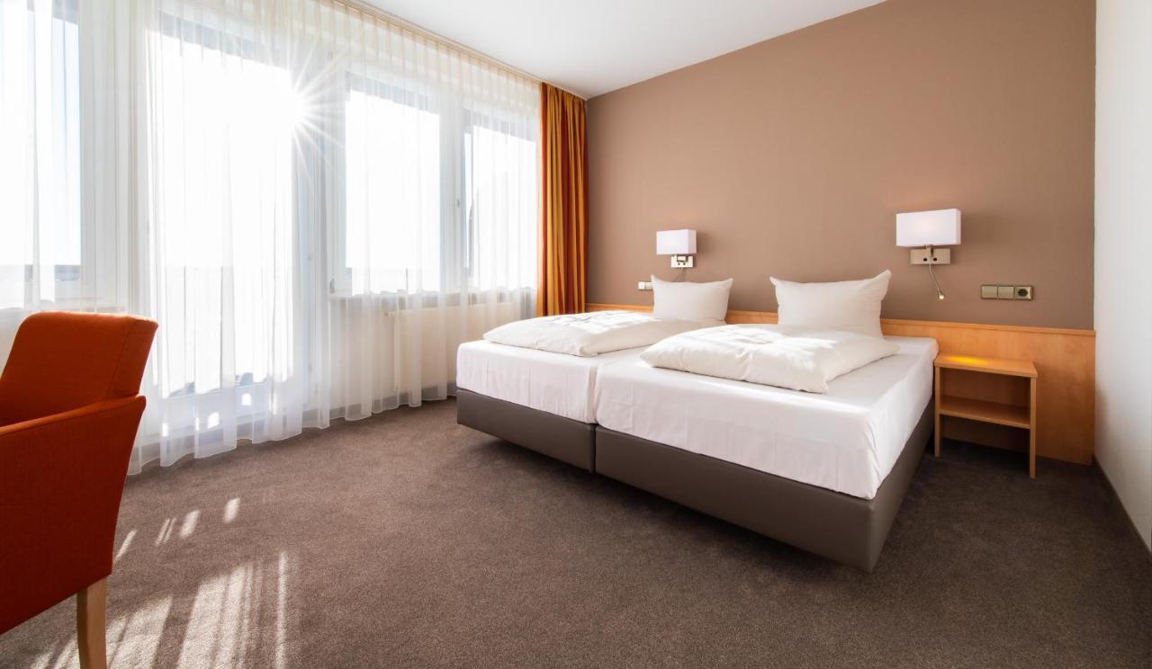 Aramis Tagungs- Und Sporthotel Gäufelden Exteriér fotografie