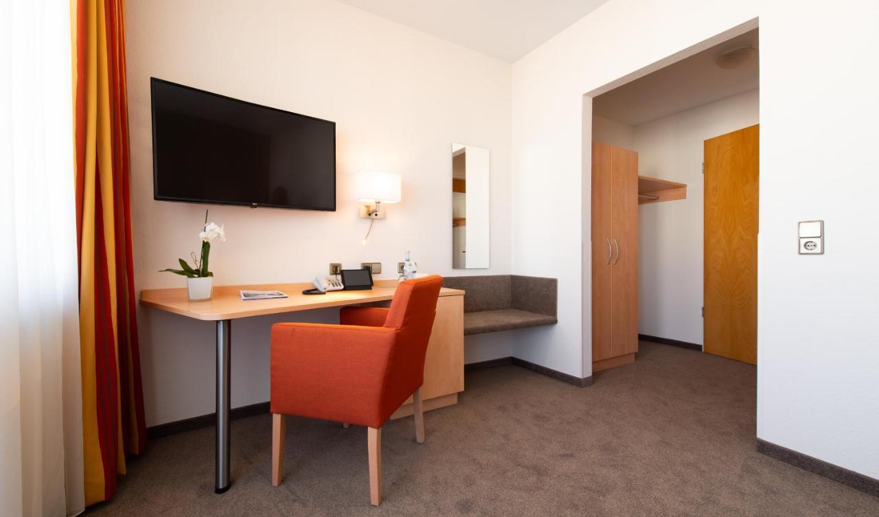 Aramis Tagungs- Und Sporthotel Gäufelden Exteriér fotografie